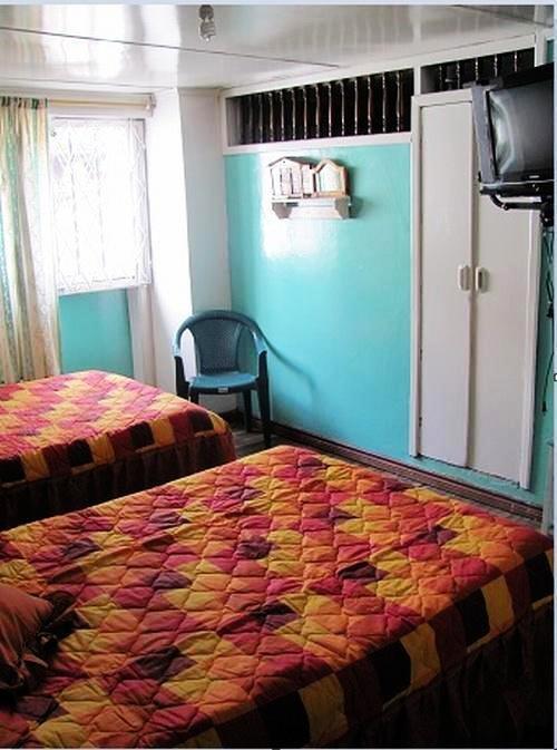 Hostal Yumbo Imperial Кито Екстериор снимка